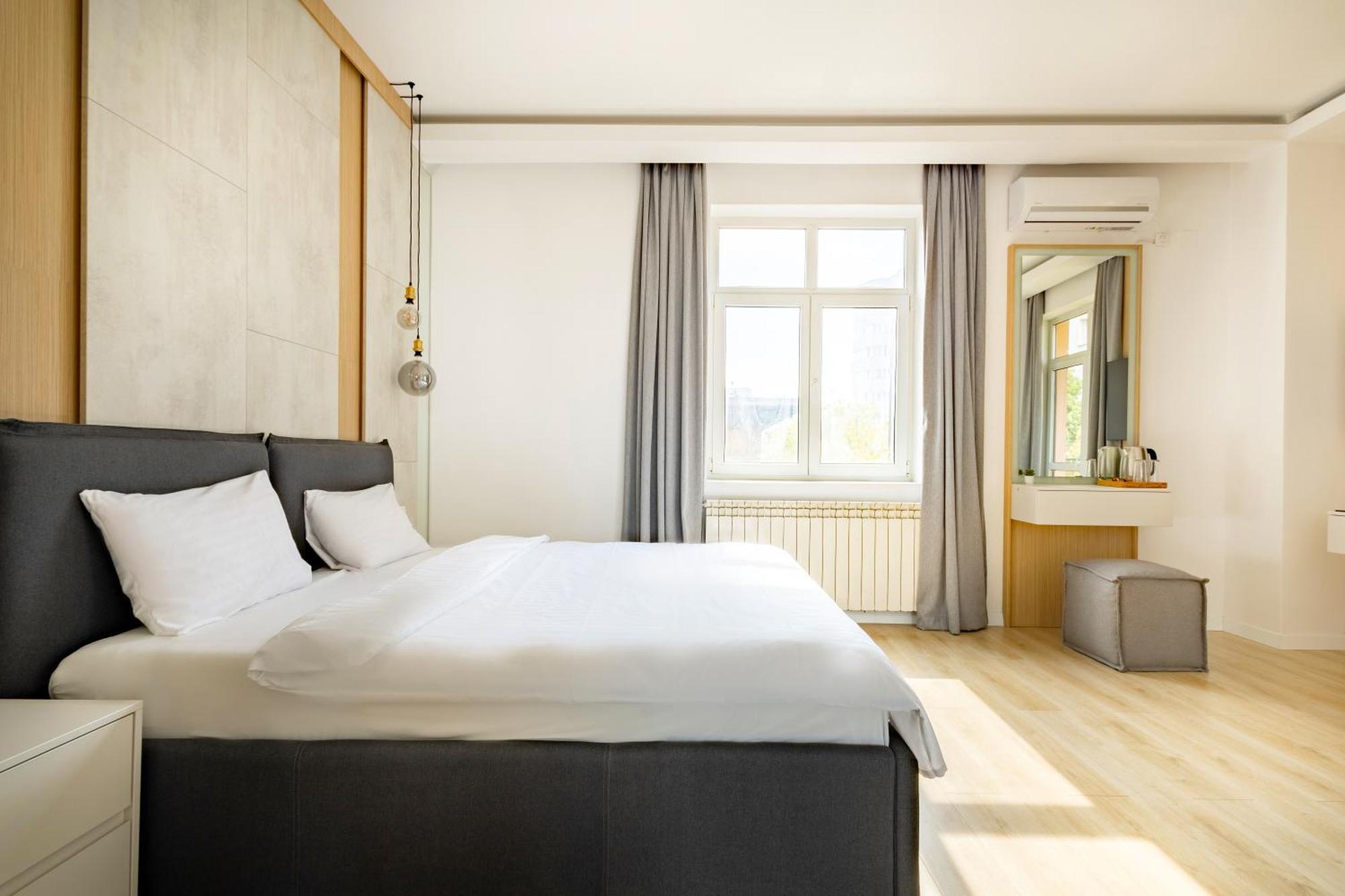 Piccolo Mondo By Citybookings Bucareste Exterior foto